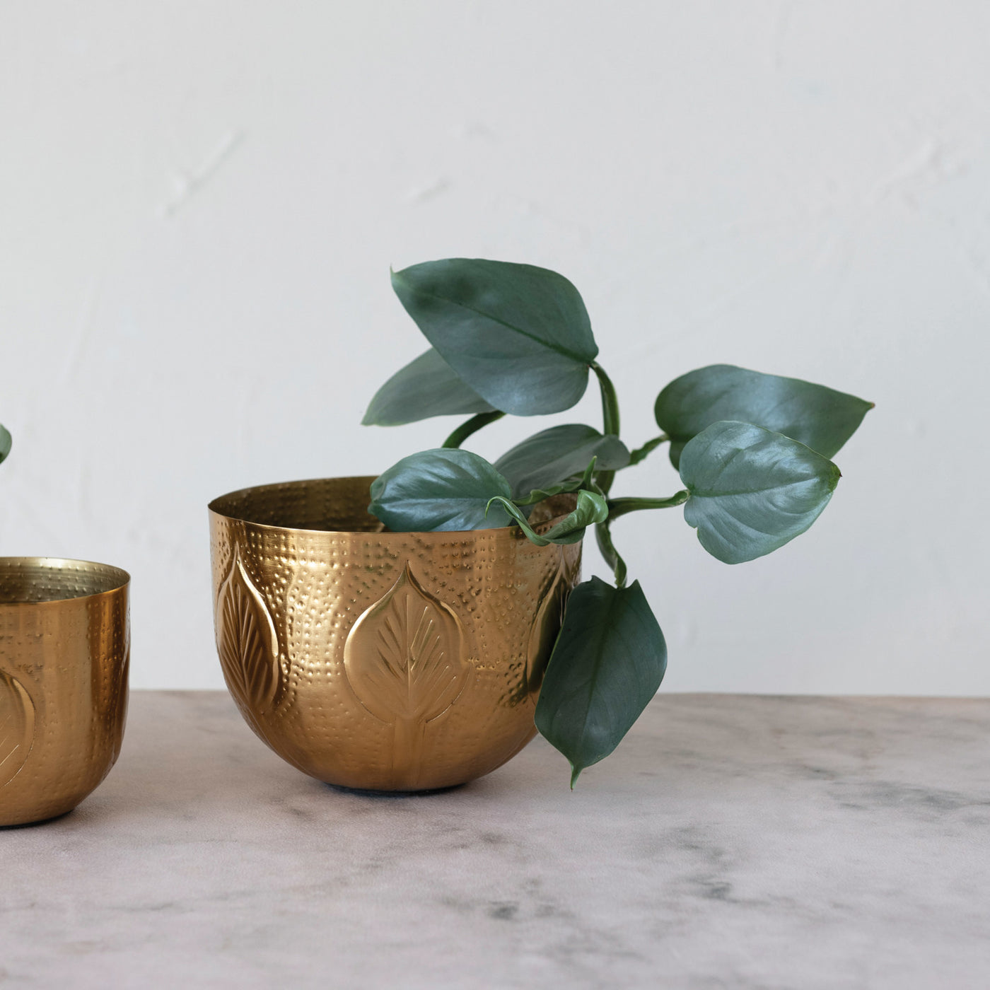 7" Round Debossed Metal Planter, Gold