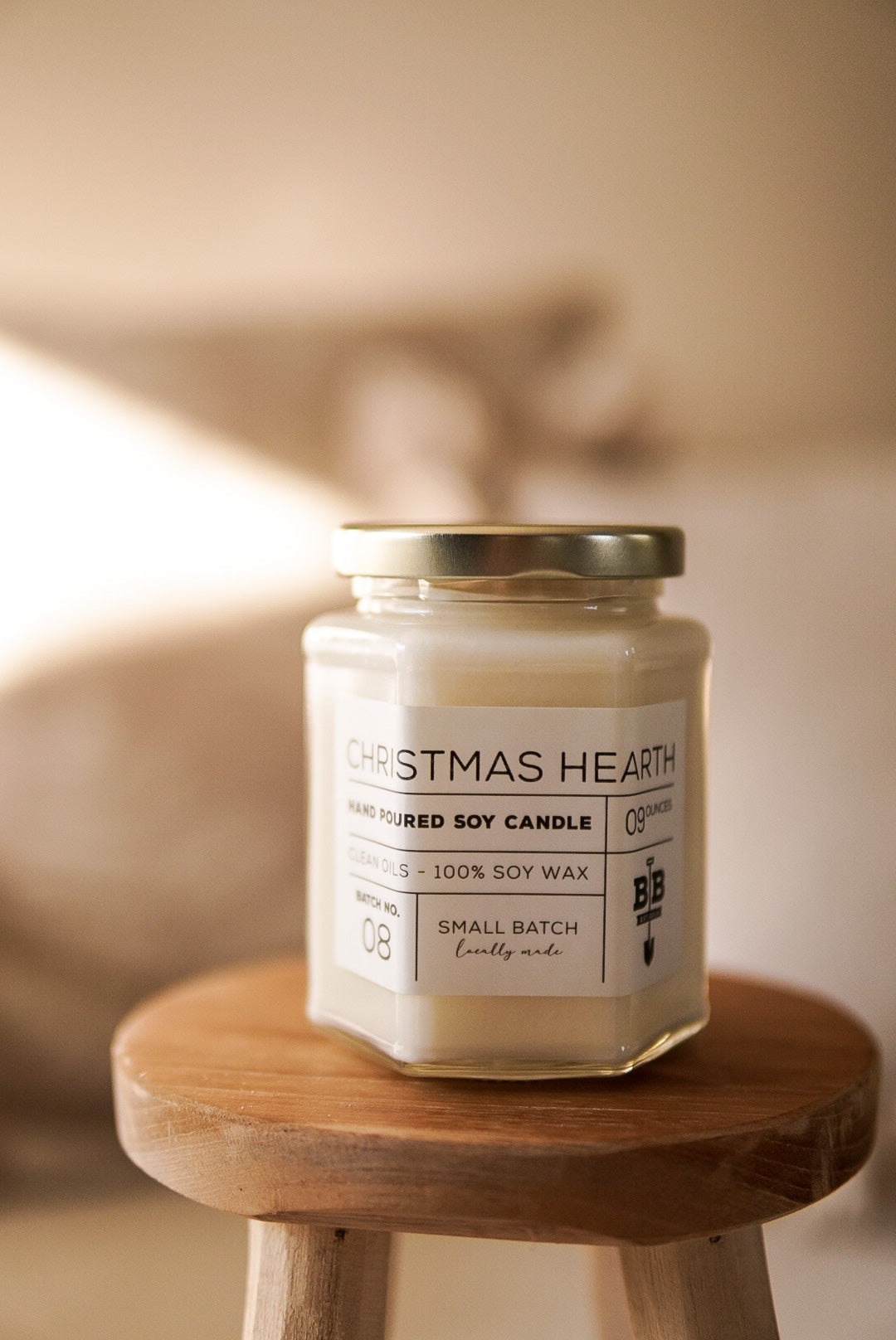 09 Ounce Christmas Hearth Candle